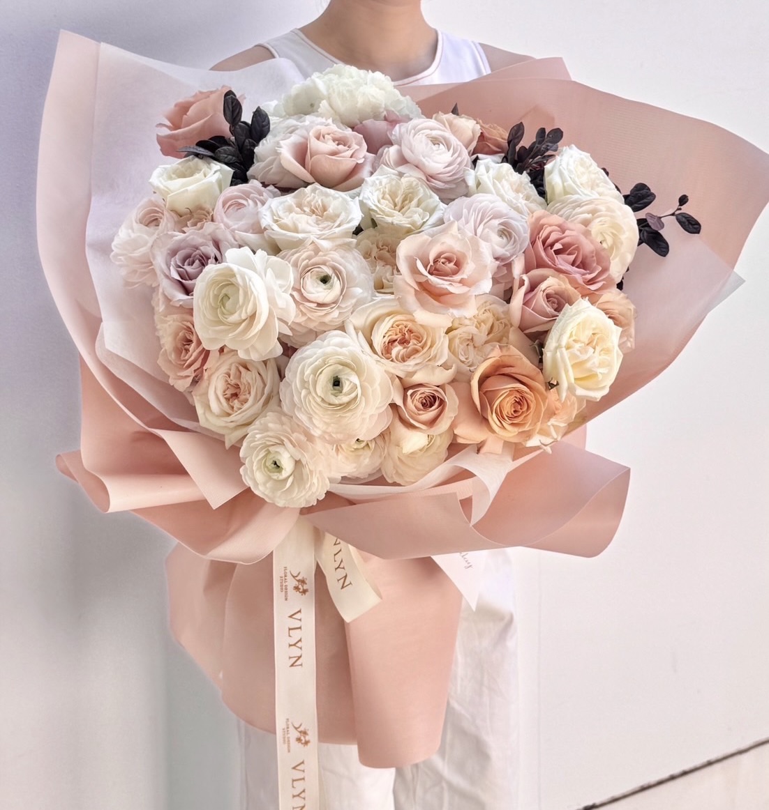 Rose and Ranunculus